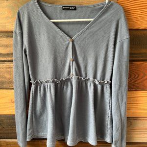 SHEIN Gray Waffle Top with Ruffle Size S